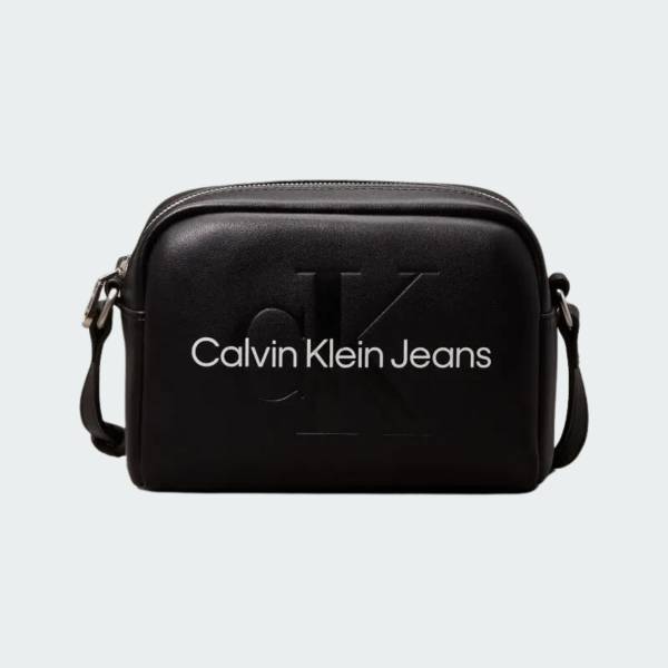 CALVIN KLEIN JEANS SCULPTED CAMERA BAG