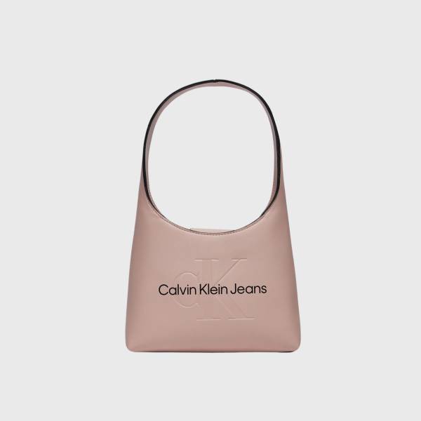 CALVIN SCULPTED ARCH SHOULDER BAG MONO